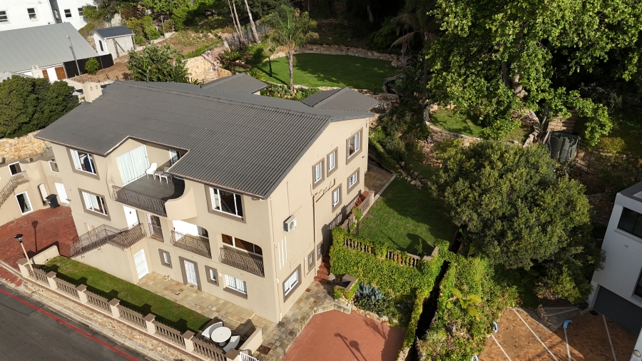 6 Bedroom Property for Sale in Gordons Bay Village Western Cape